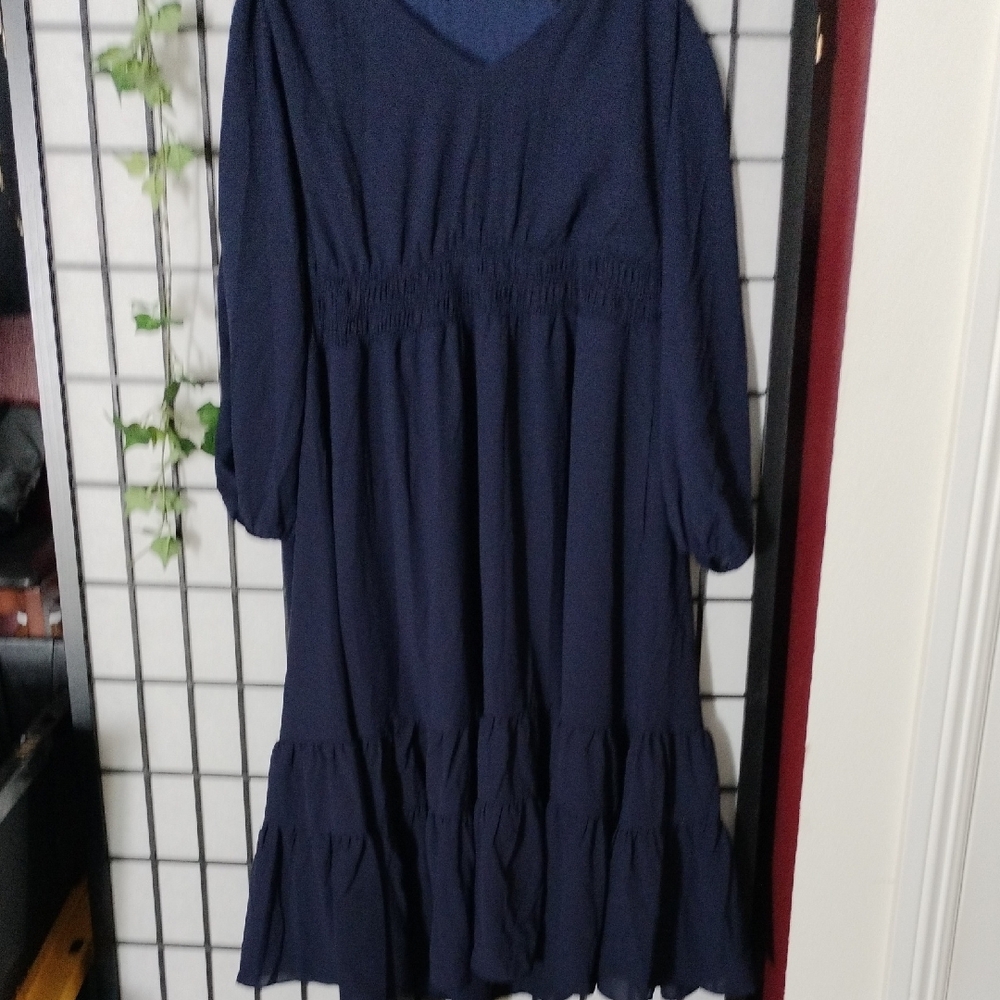 BloomChic Navy V-Neck Tiered Dress